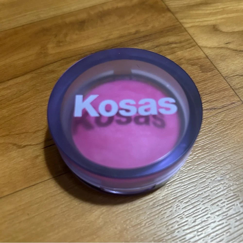 Kosas Butterflies Blush is Life